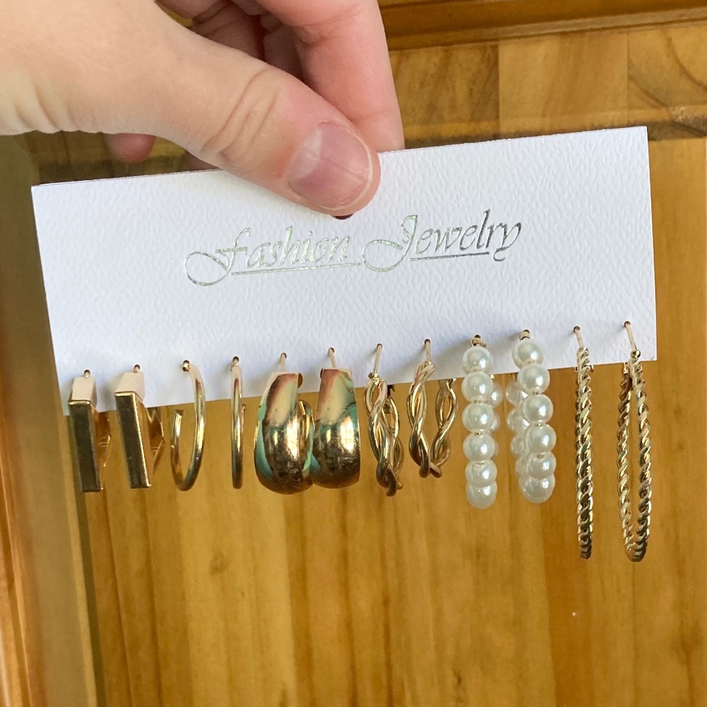Set of 6 pair of earrings for pierced ears, set of 6 hoop style fashion earrings